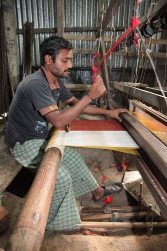 Handloom worker, W Bengal